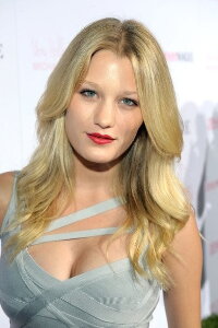 Ashley Hinshaw