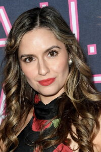 Asta Paredes
