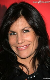 Astrid Veillon