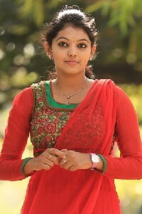 Athulya Ravi