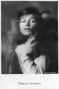 Aud Egede-Nissen