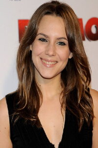 Aura Garrido