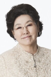 Ban Hyo-jung