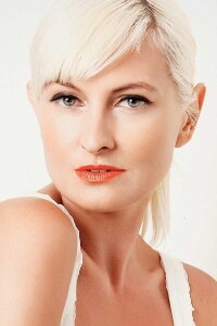 Bára Nesvadbová