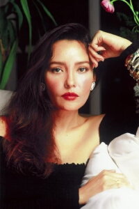 Barbara Carrera