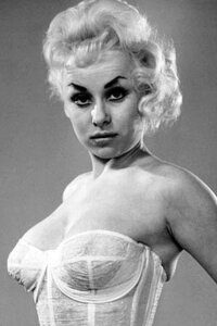 Barbara Windsor