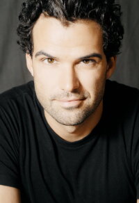 Benjamin Ayres