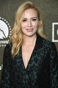 Beth Riesgraf