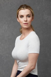 Betty Gilpin