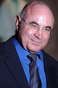 Bob Hoskins