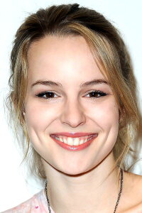 Bridgit Mendler