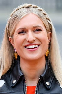 Britt Dekker