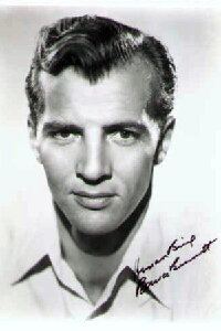 Bruce Bennett