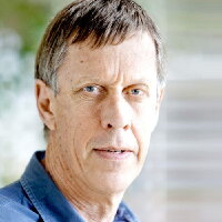 Bruce Spence