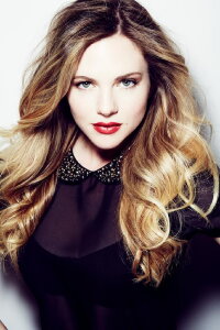 Caitlin Custer