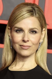 Cara Buono