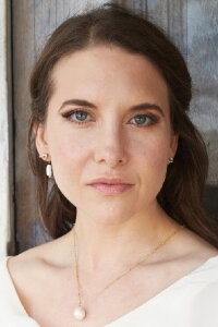 Cara Loften