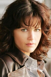 Carla Gugino