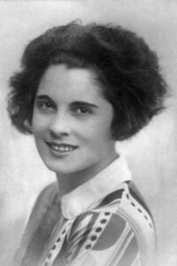 Carola Neher
