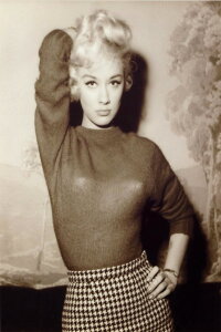 Carole Lesley