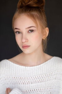 Caroline Elle Abrams
