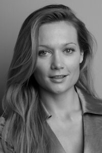 Caroline Vigneaux