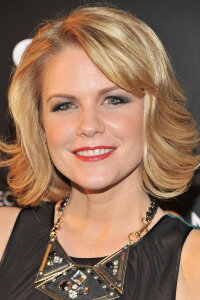 Carrie Keagan