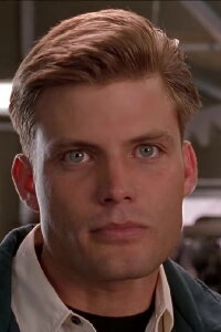 Casper Van Dien