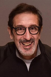 Cem Özer