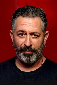 Cem Yılmaz