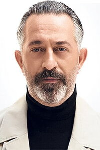 Cem Yılmaz