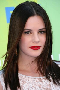 Chelsea Hobbs