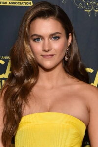 Chloe East