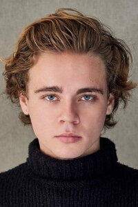 Christopher Dylan White