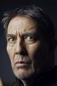 Ciarán Hinds