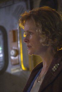 Claire Skinner