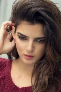 Clara Lago