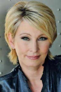 Claudia Jung