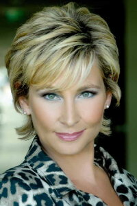 Claudia Jung
