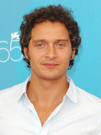 Claudio Santamaria