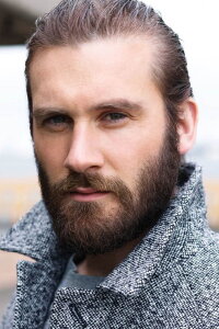 Clive Standen