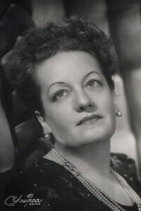 Conchita Gentil Arcos