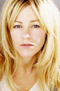 Dana Eskelson