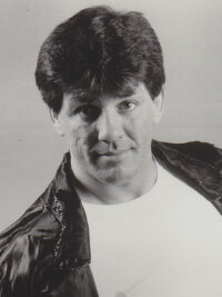 Daniel Davis