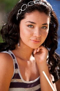 Daniela Luján