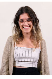 Daniela Vitória 