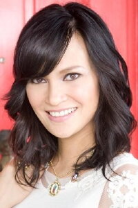 Daphne Oseña-Paez