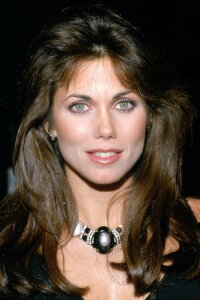 Deborah Shelton