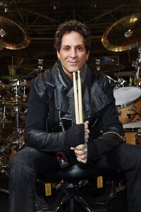 Deen Castronovo