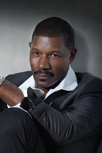 Dennis Haysbert